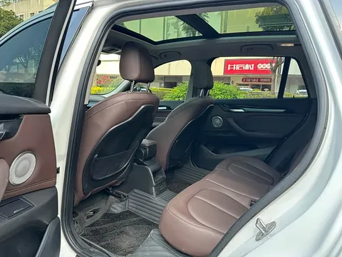 BMW X1, миниатюра 10
