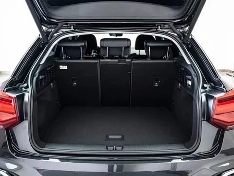Audi Q2L, миниатюра 9