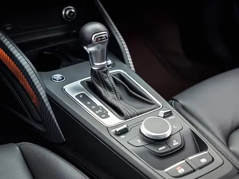 Audi Q2L, миниатюра 14