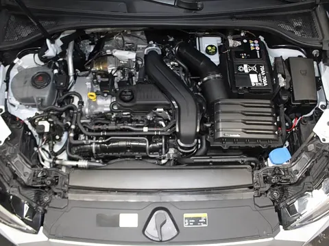 Audi Q3, миниатюра 13