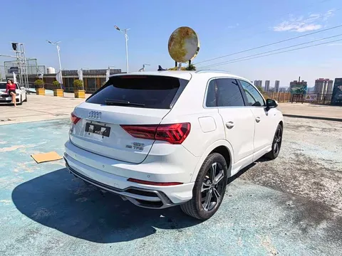 Audi Q3, миниатюра 12