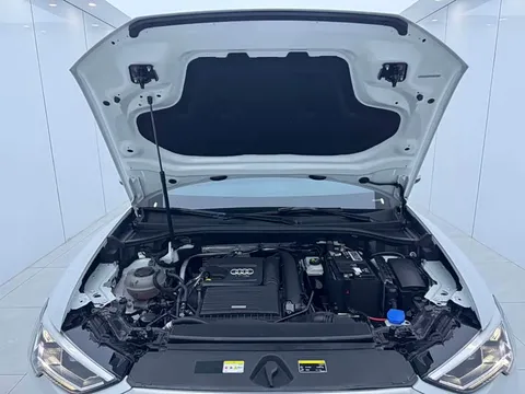 Audi Q3, миниатюра 17