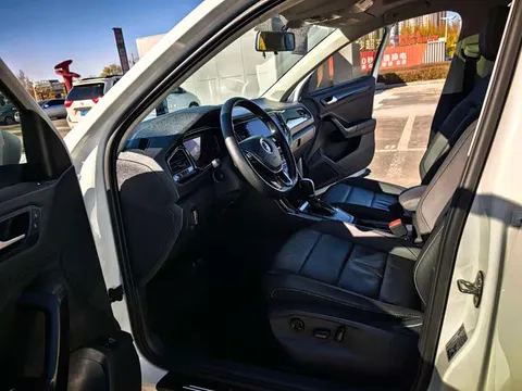 Volkswagen T-ROC, миниатюра 17