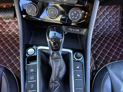 Volkswagen Sagitar, миниатюра 17