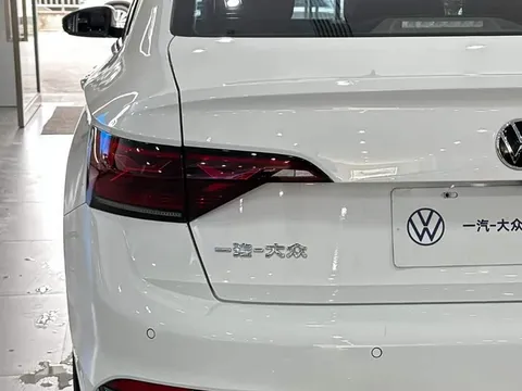 Volkswagen Sagitar, миниатюра 15