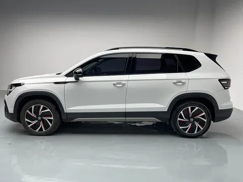 Volkswagen Tharu, миниатюра 2