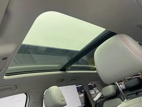 Volkswagen Tharu, миниатюра 6
