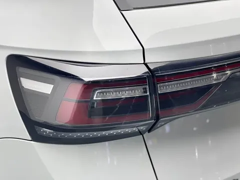 Volkswagen Tharu, миниатюра 13