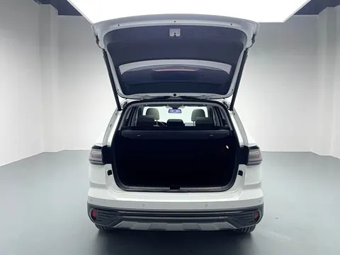 Volkswagen Tharu, миниатюра 14