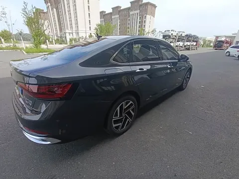 Volkswagen Sagitar, миниатюра 6