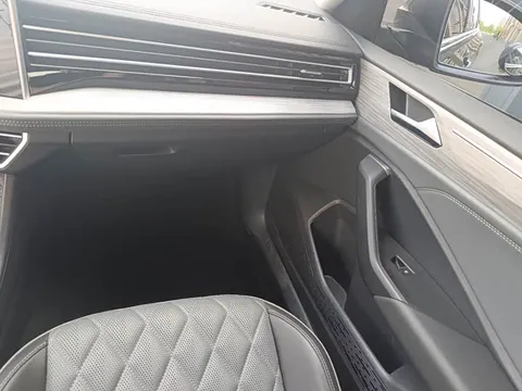 Volkswagen Sagitar, миниатюра 14
