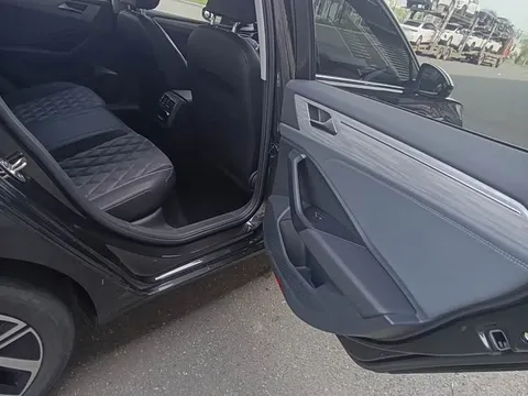 Volkswagen Sagitar, миниатюра 20