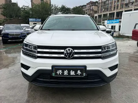Volkswagen Tharu, миниатюра 2