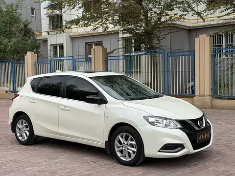 Nissan TIIDA, миниатюра 3