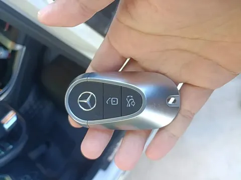 Mercedes-Benz C-Class, миниатюра 8