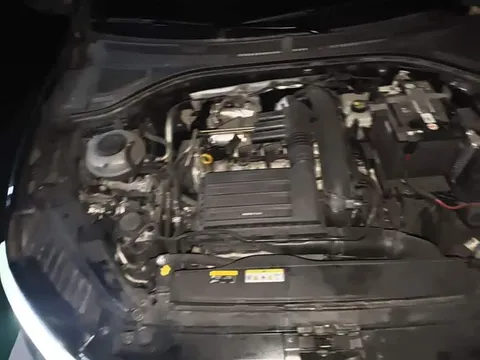 Volkswagen Sagitar, миниатюра 18
